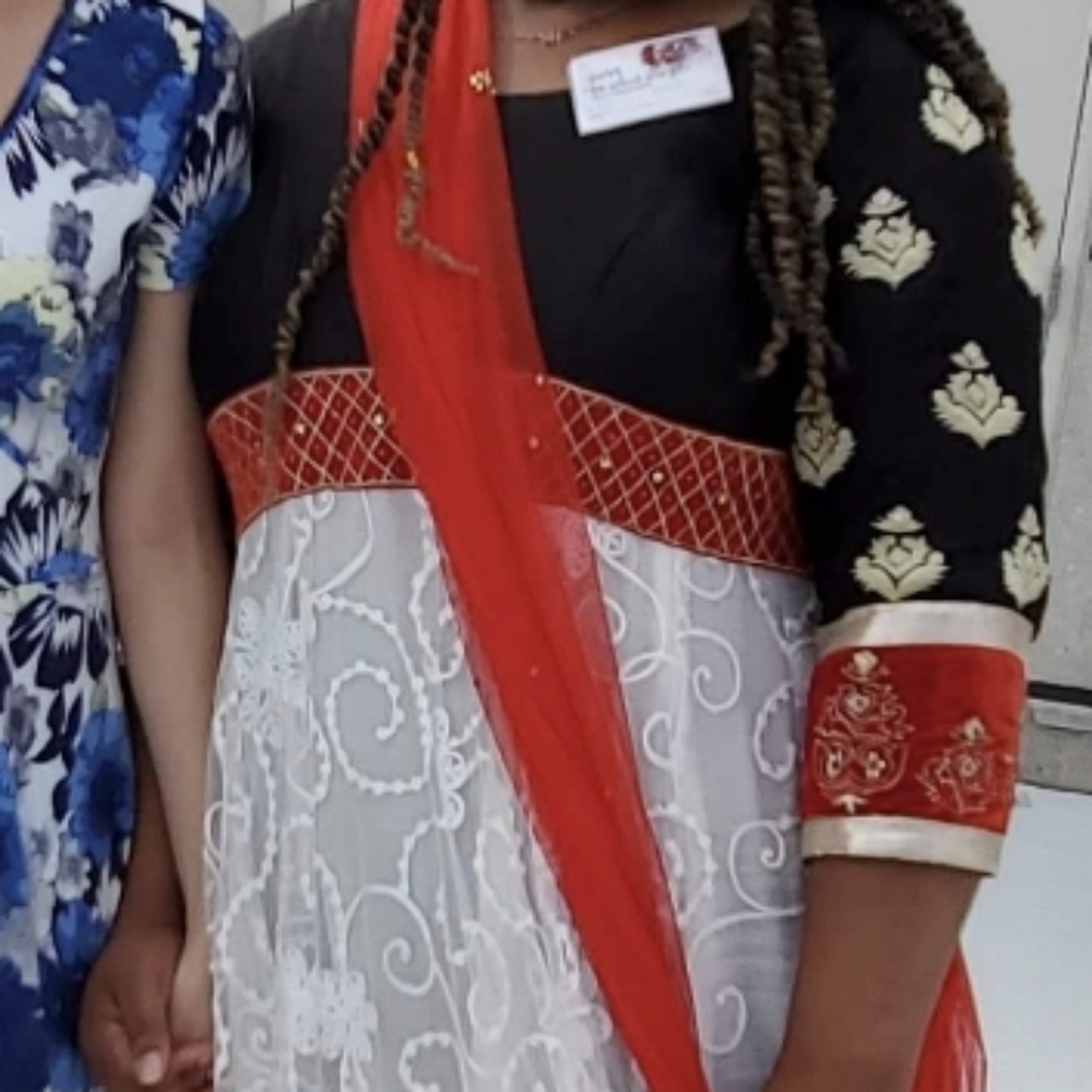 Festive anarkali gown - Picture 3 of 3